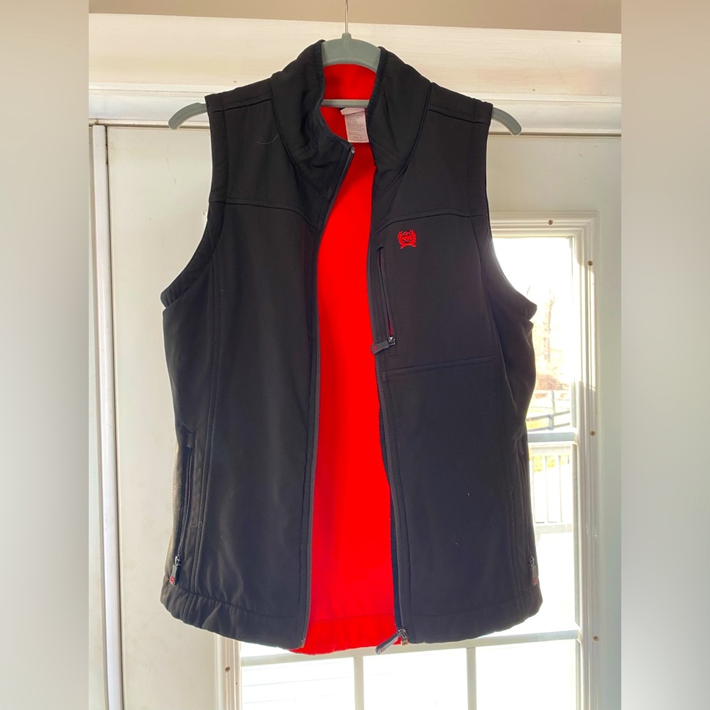 Women’s Cinch Softshell Vest Medium